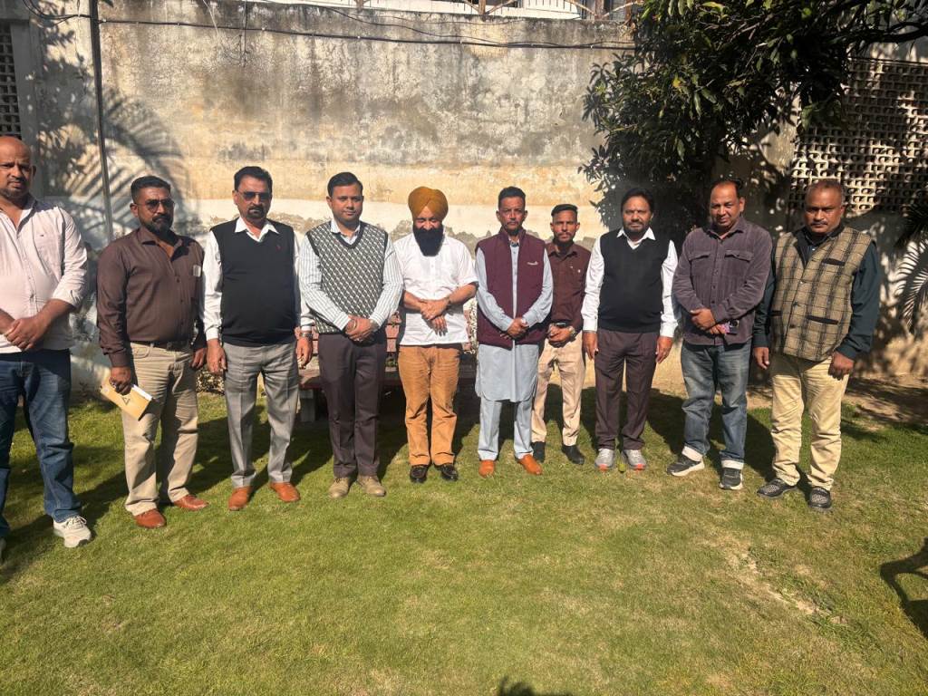 District Coordinator and Constituency Coordinator Aadmi Party Meeting was held